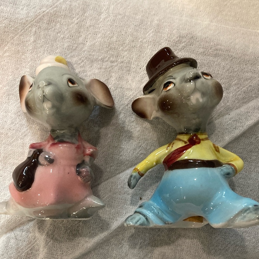 Mouse Salt/Pepper Shakers Figurines in Pink Dress/ Blue Pants W/ Top Hat Tie